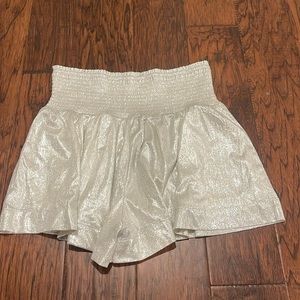 silver flowy shorts